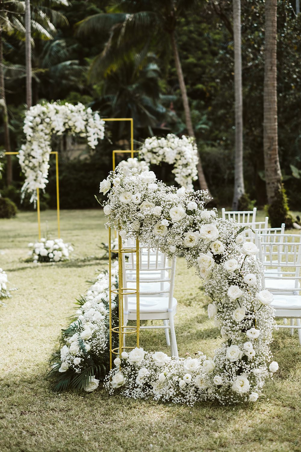 Ceremony Aisle White Flowers Jungle Palm Trees Rayavadee Krabi Wedding Thailand Blancorazon Wedding
