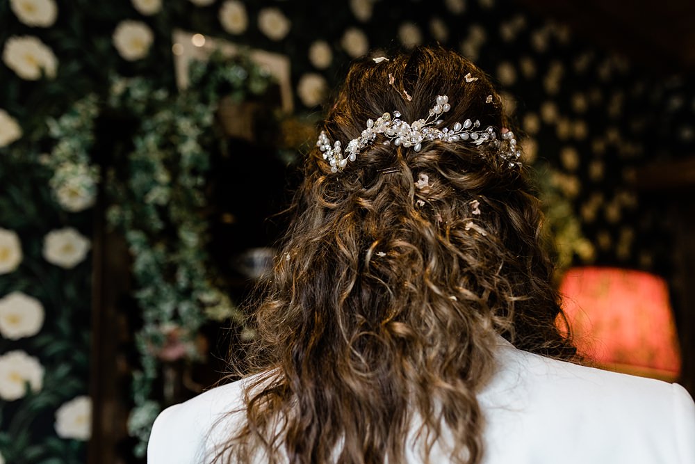 Half Up Hair Bride Vine Bothy Glasgow Wedding Struve Photography