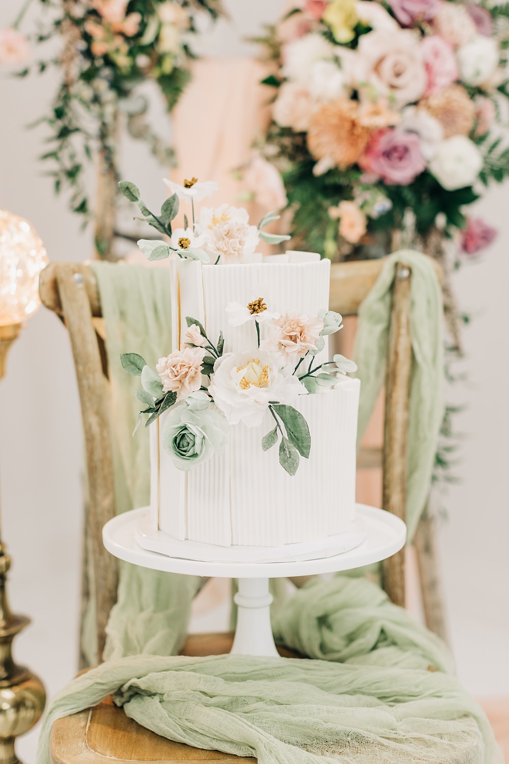 White Flower Cake 2 Tier Peach Yellow Lilac Wedding Ideas Tess Lucas Photography