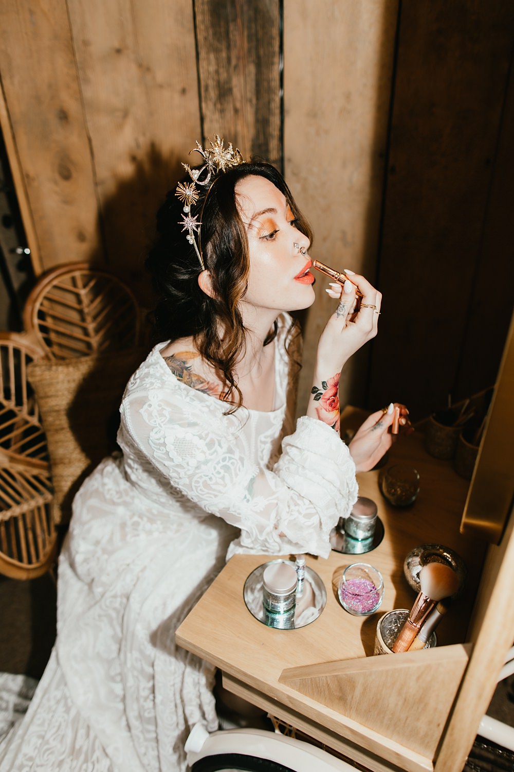 Glitter Makeup Stokes Barn Farm Wedding Ideas Pippa Volans Photography