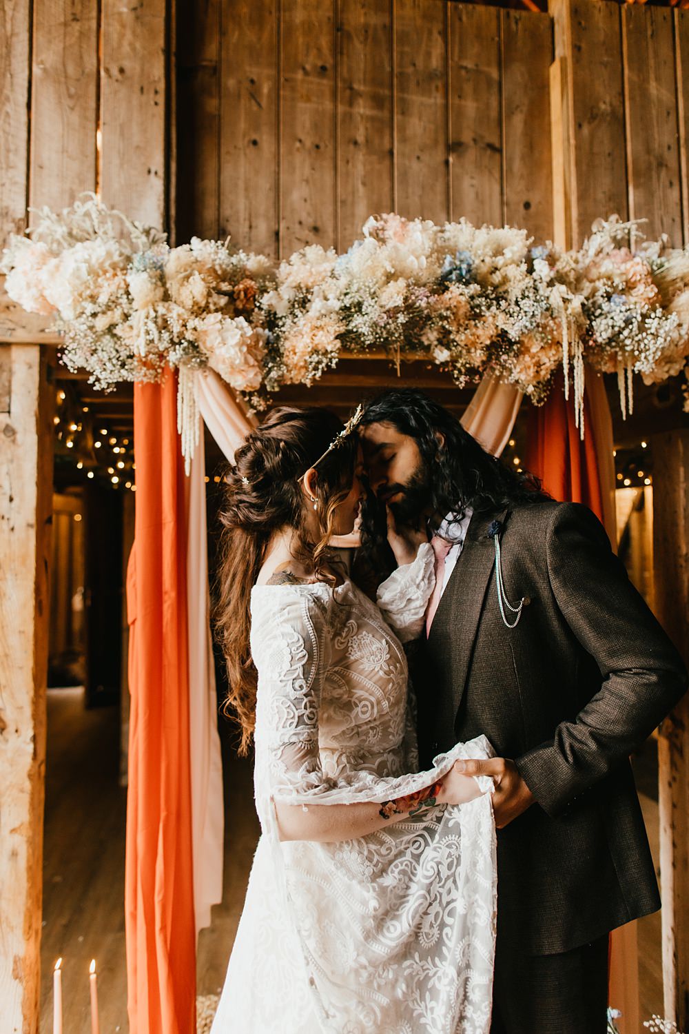 Stokes Barn Farm Wedding Ideas Pippa Volans Photography