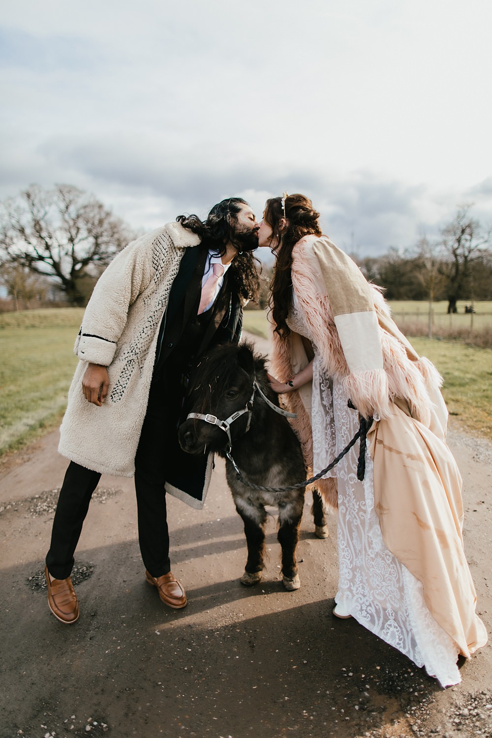 Pony Stokes Barn Farm Wedding Ideas Pippa Volans Photography