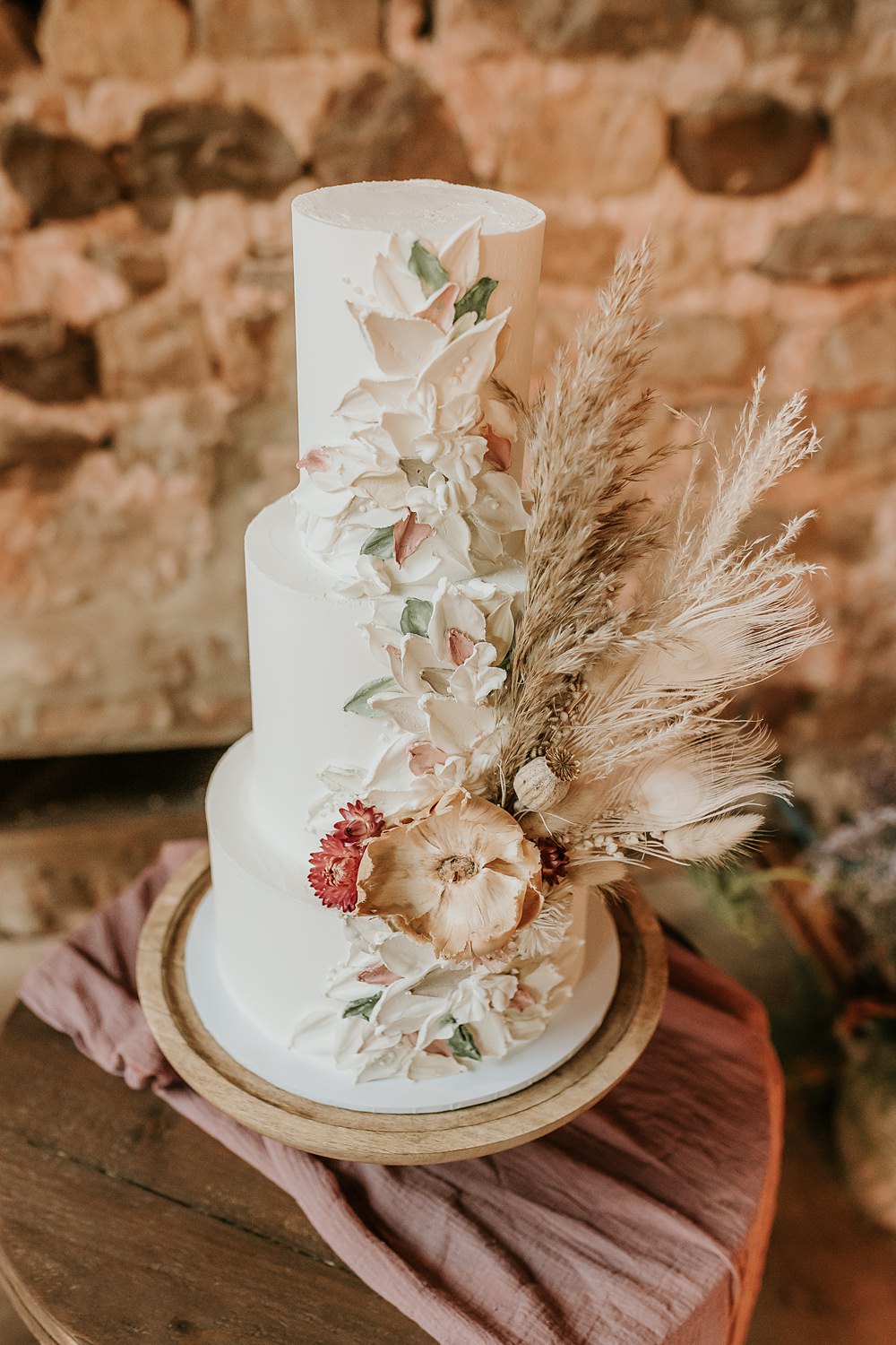 Cake Dried Flowers 3 Tier Beige Barn Boho Wedding Gabrielas Photography and Film