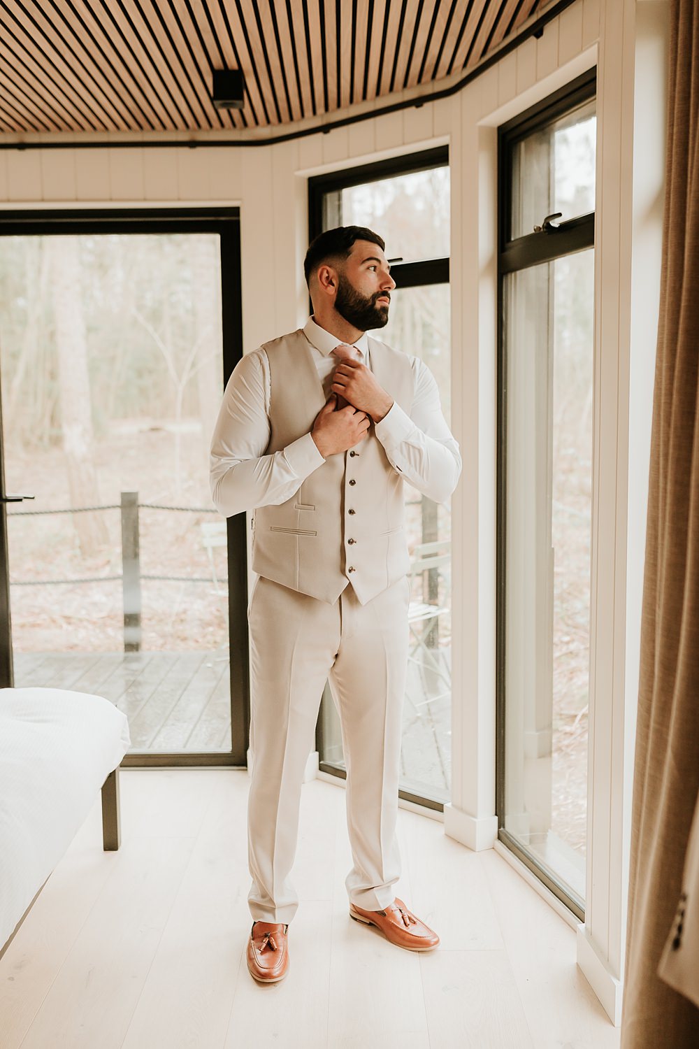 Groom Suit Pink Tie Pocket Square Beige Barn Boho Wedding Gabrielas Photography and Film
