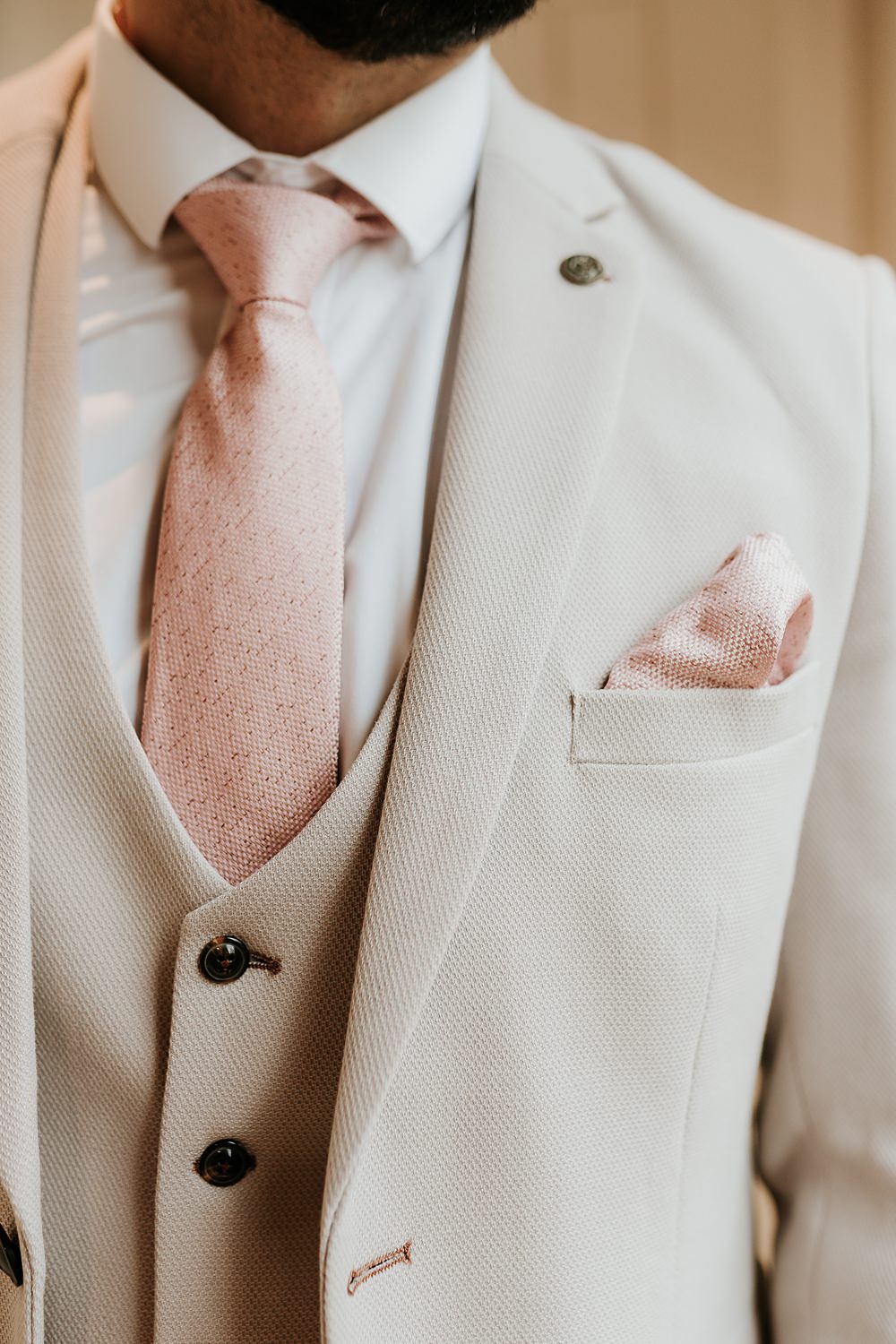Groom Suit Pink Tie Pocket Square Beige Barn Boho Wedding Gabrielas Photography and Film