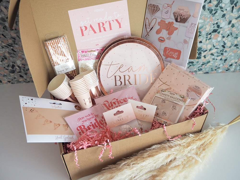 Hen Do Box Decoration Idea Party Table Kit