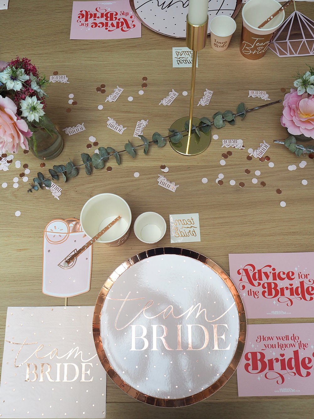 Hen Party Table Decoration Ideas Rose Gold Accessories Banner Balloons Tableware
