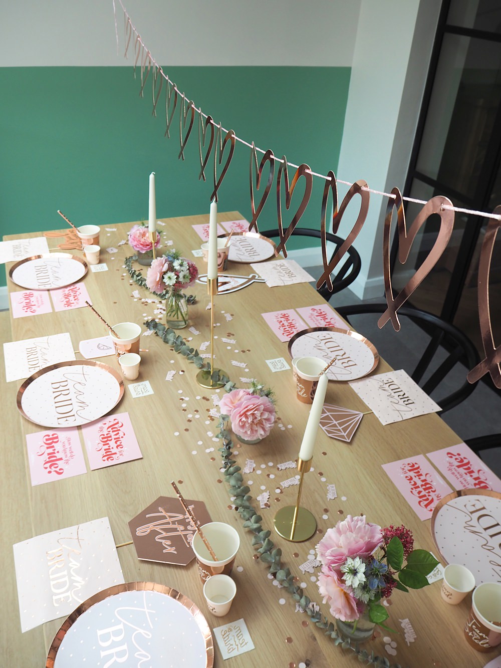 Hen Party Table Decoration Ideas Rose Gold Accessories Banner Balloons Tableware