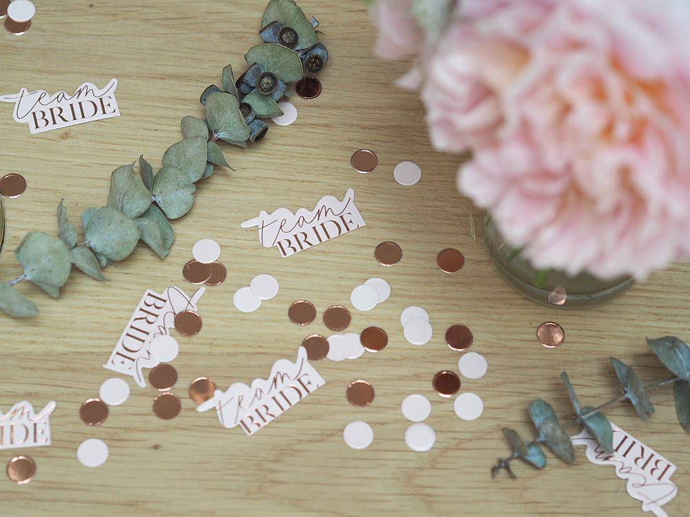 Confetti Hen Party Table Decoration Ideas Rose Gold Accessories Banner Balloons Tableware