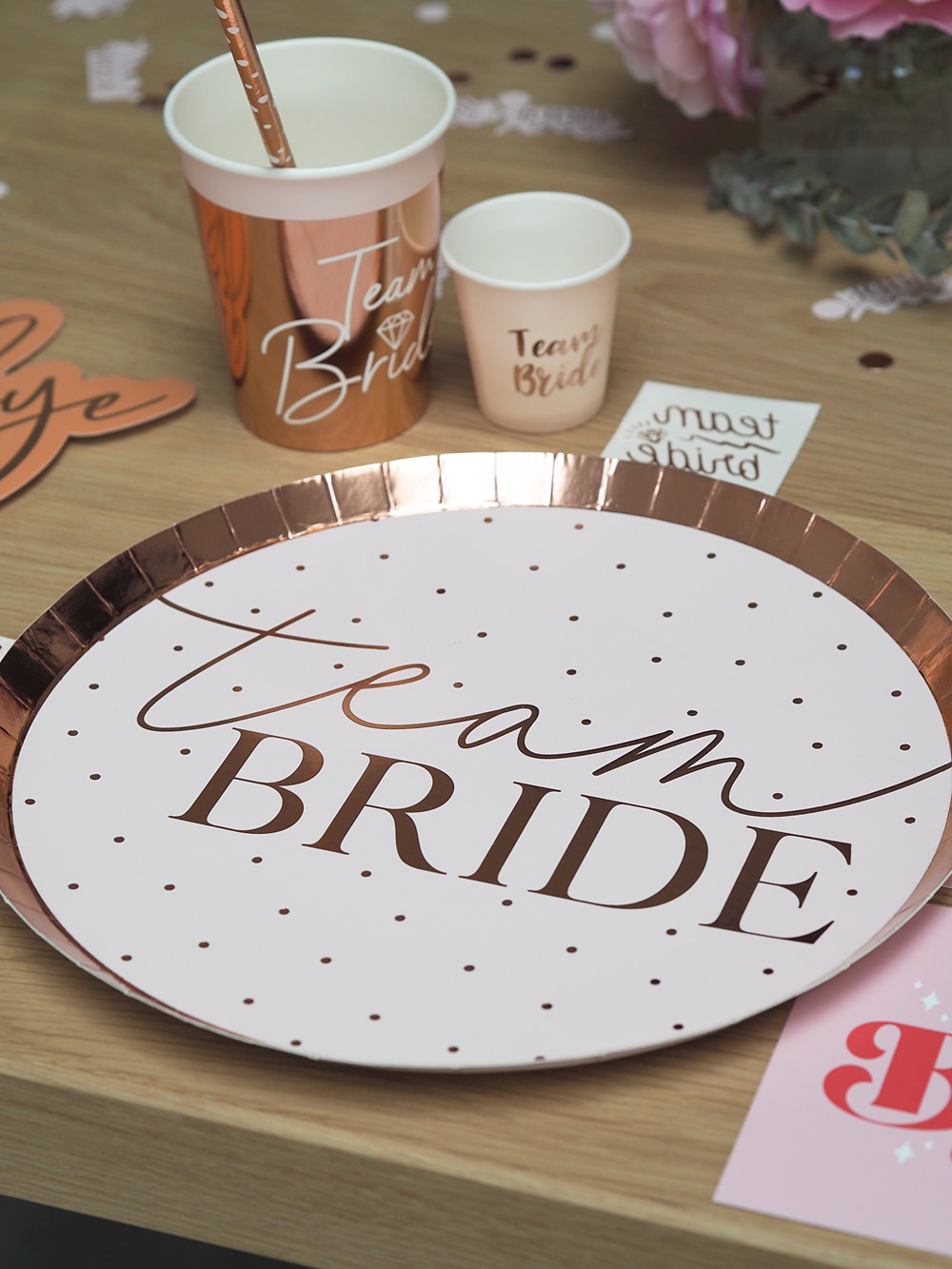 Hen Party Table Decoration Ideas Rose Gold Accessories Banner Balloons Tableware