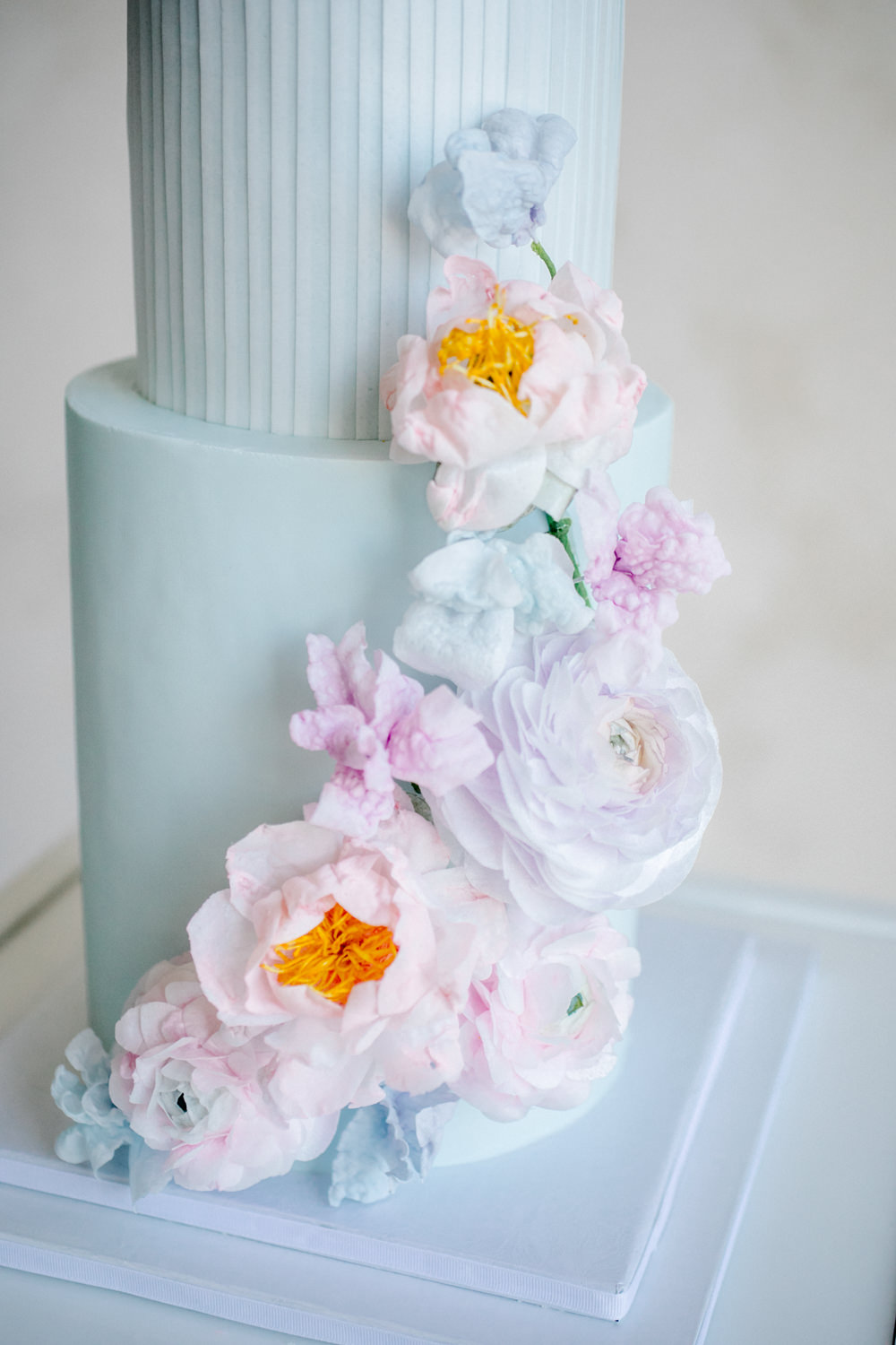 Blue White 3 Tier Cake Flowers Lilac Peach Wedding Ideas Rosetta Li Weddings