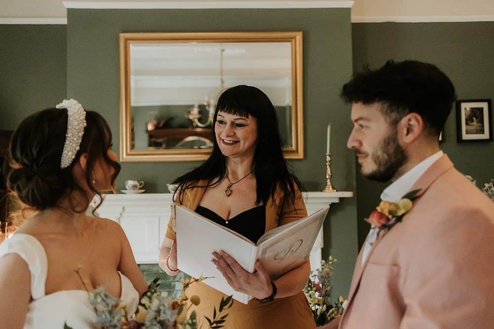 Modern Springtime Wedding Ideas Sophie Ruck Photography