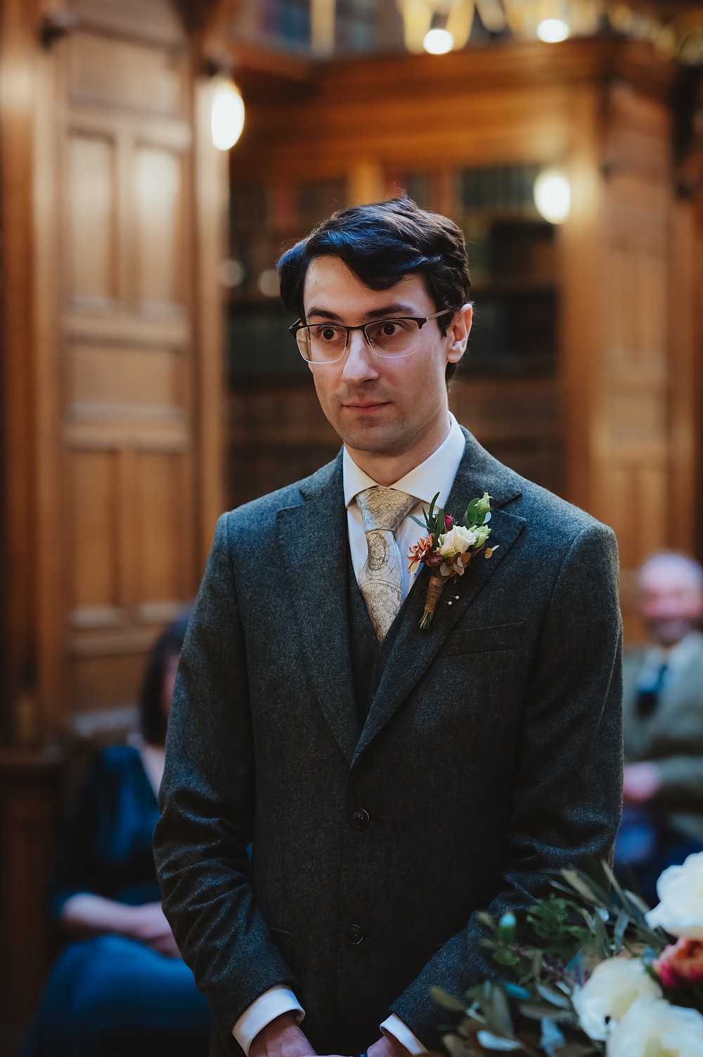 Groom Suit Green Tweed New Library Wedding Boda Photography