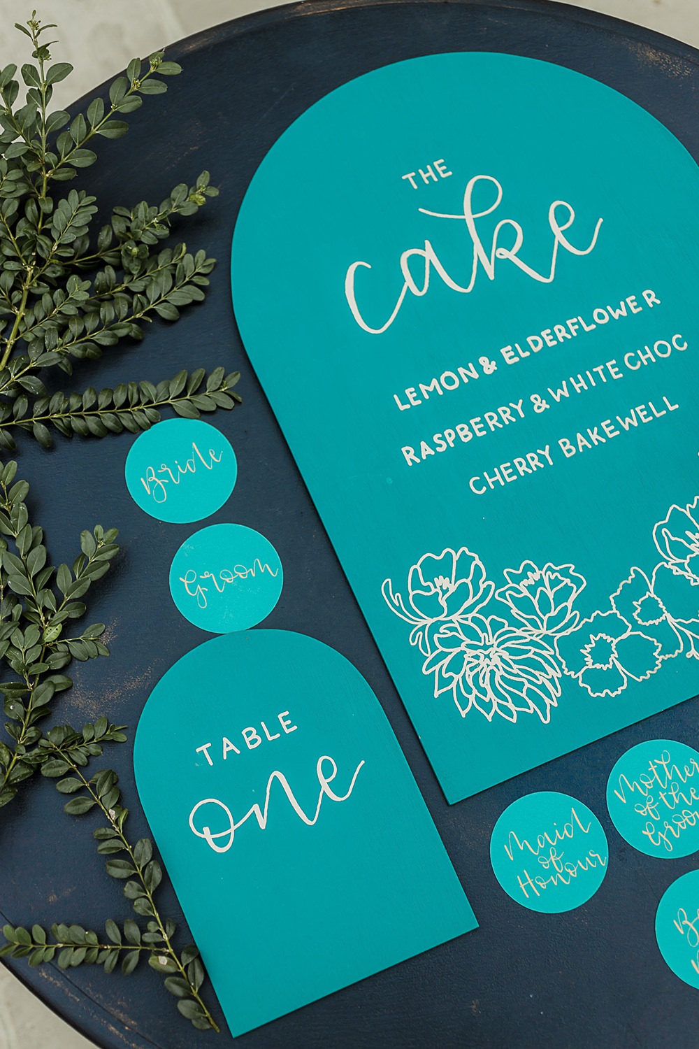 Somersbury Barn Wedding Thorn and Found Green Gold Curve Stationery Signs