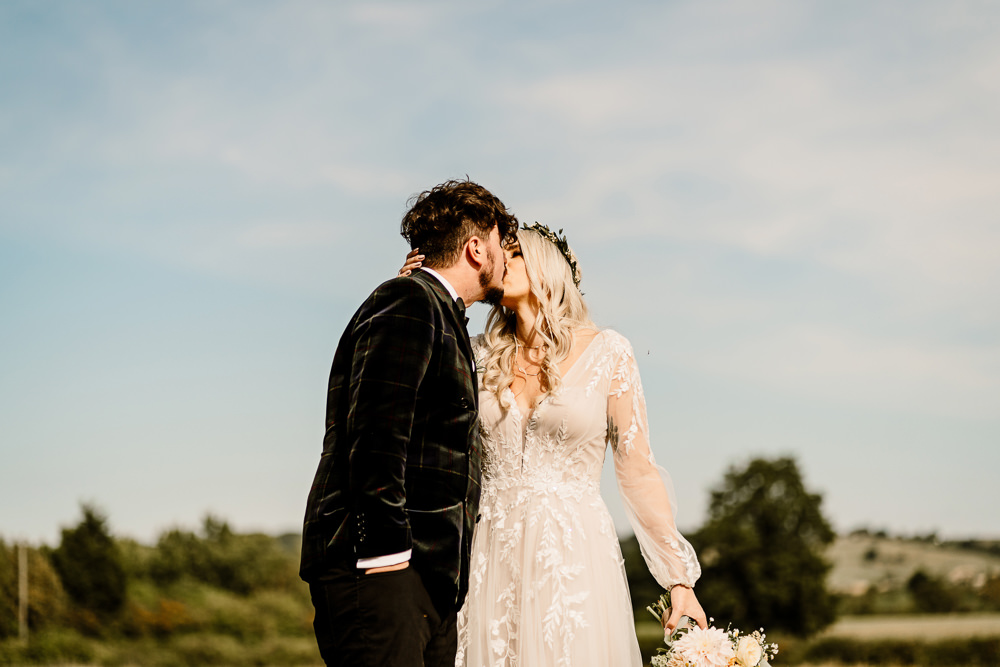 Stylish Yorkshire Barn Wedding Hayley Baxter Photography