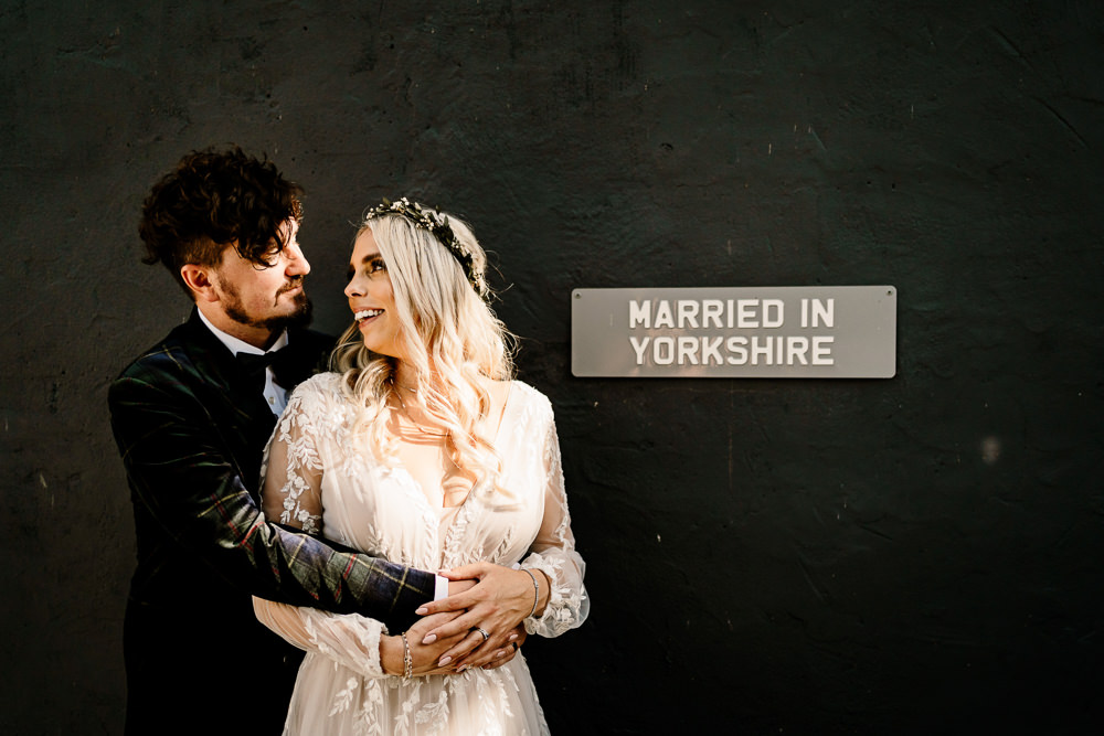 Stylish Yorkshire Barn Wedding Hayley Baxter Photography