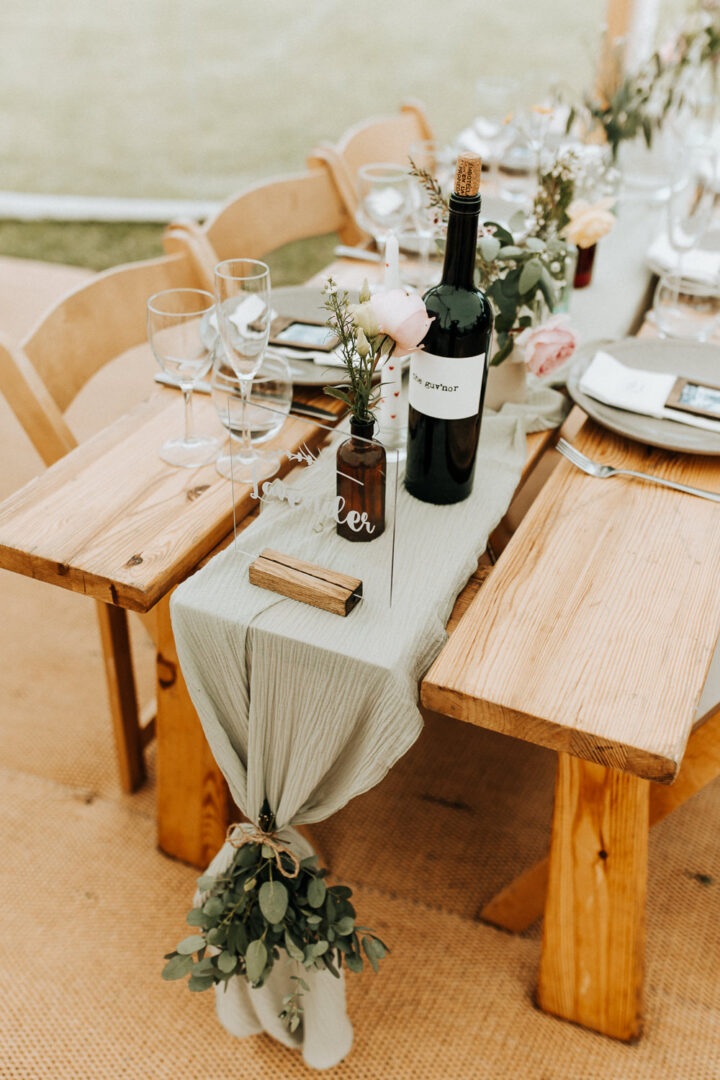 Wedding Table Decorations Green Runner Wyldbee Photography