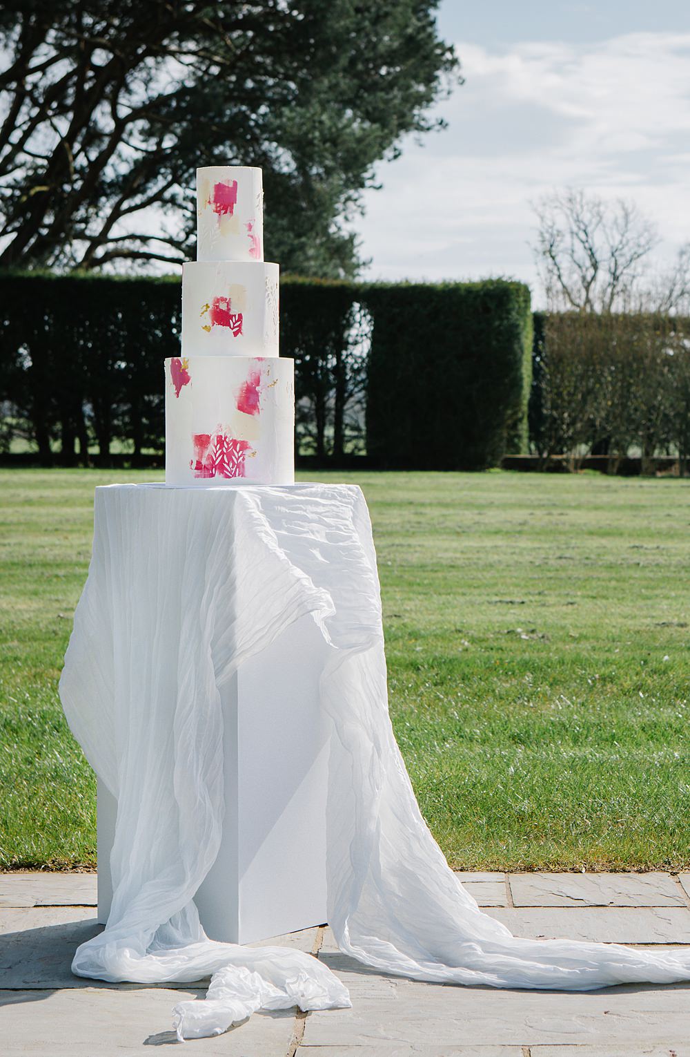 3 Tier White Pink Cake Colour Clash Wedding Ideas Victoria Sponge Photography