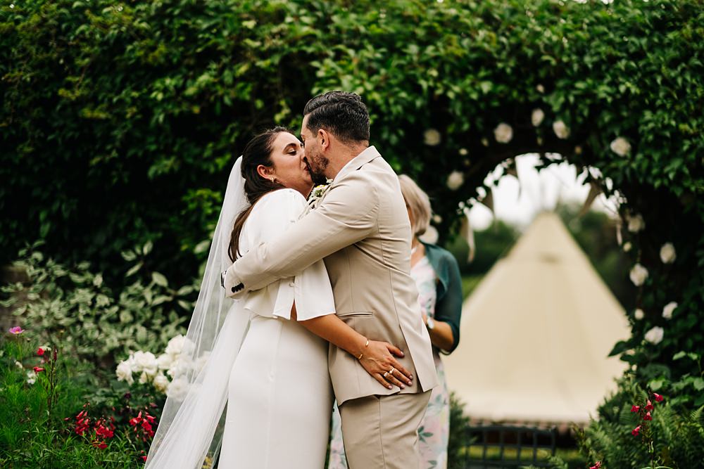 Green Yellow Wedding Kristian Leven Photography
