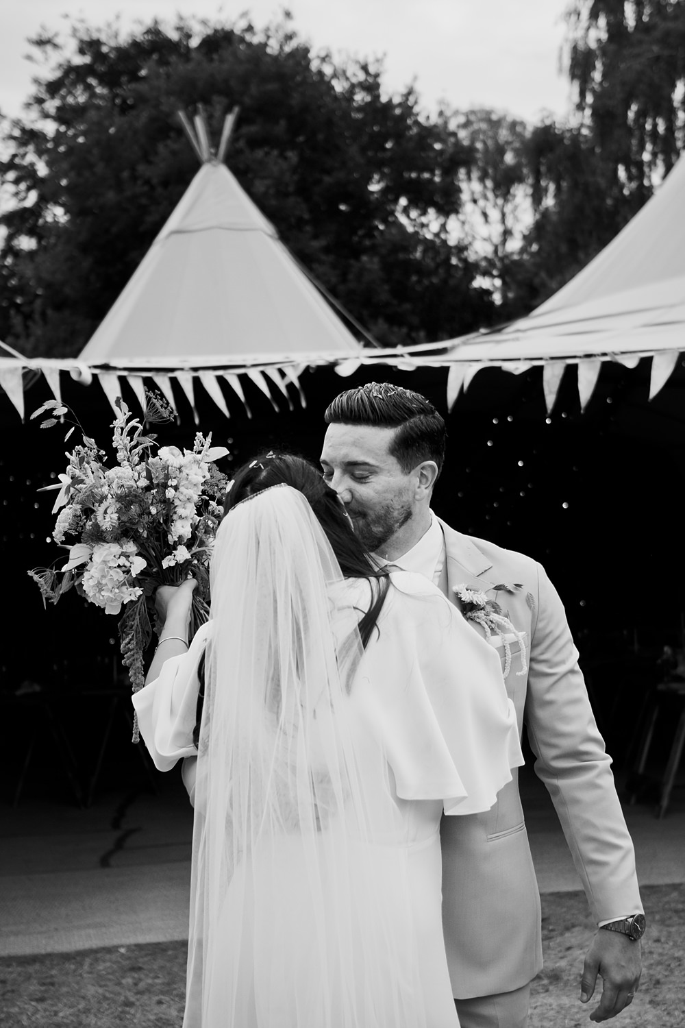 Green Yellow Wedding Kristian Leven Photography
