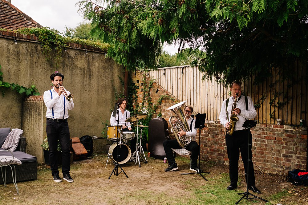 Band Live Music Green Yellow Wedding Kristian Leven Photography