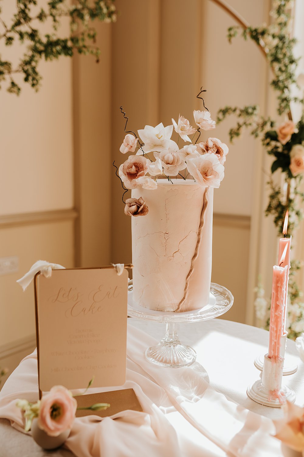 Blush Single Tier Cake Flowers Hodsock Priory Wedding Gabrielas Photography and Film