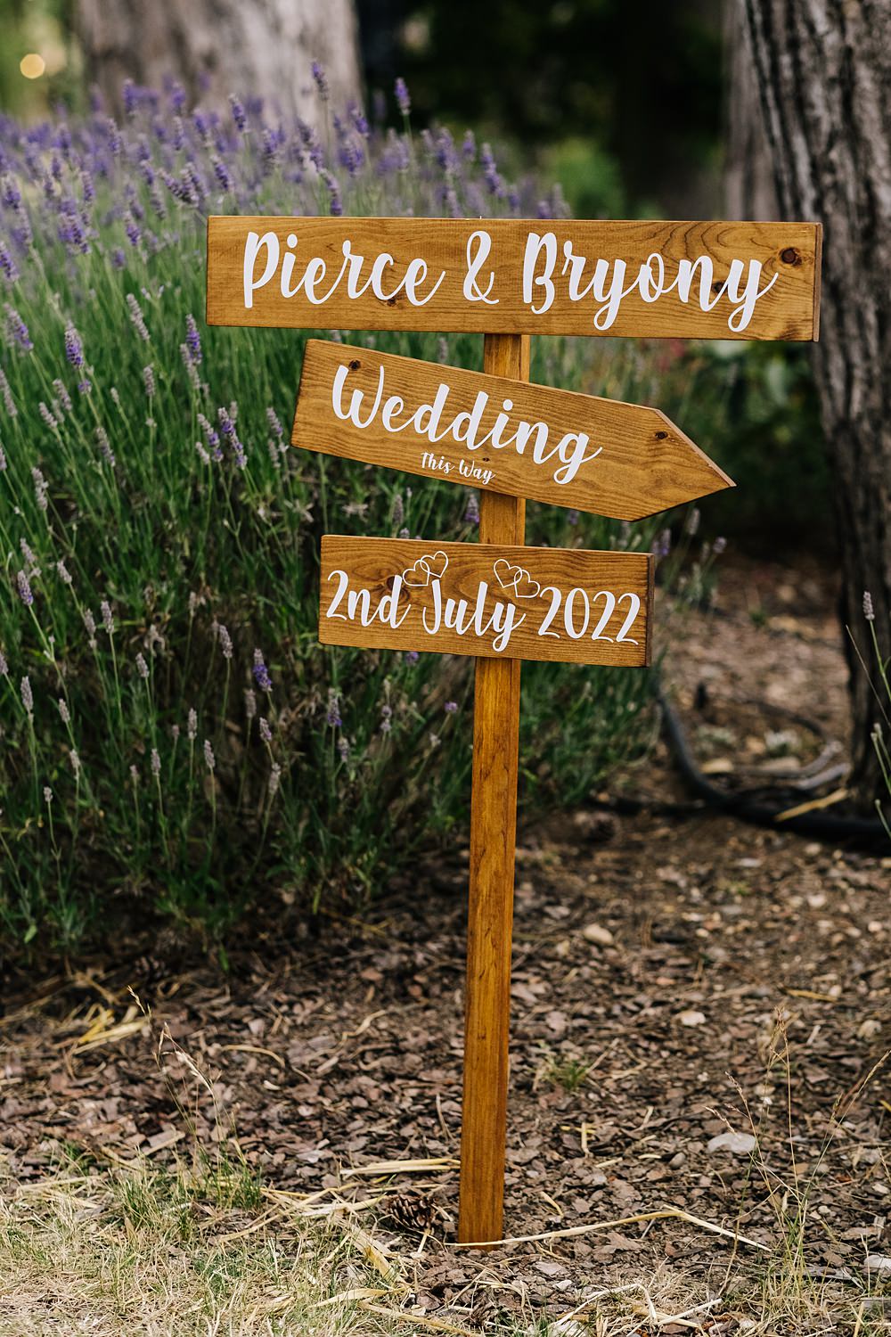 Outdoor Hertfordshire Wedding Kristian Leven Photography Wooden Signpost