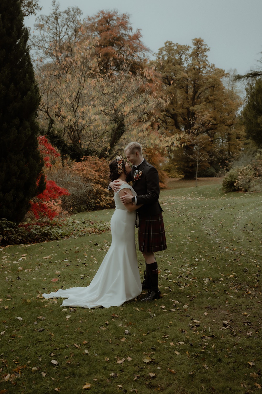 Rossie on the Earn Wedding Mint and Jasmine