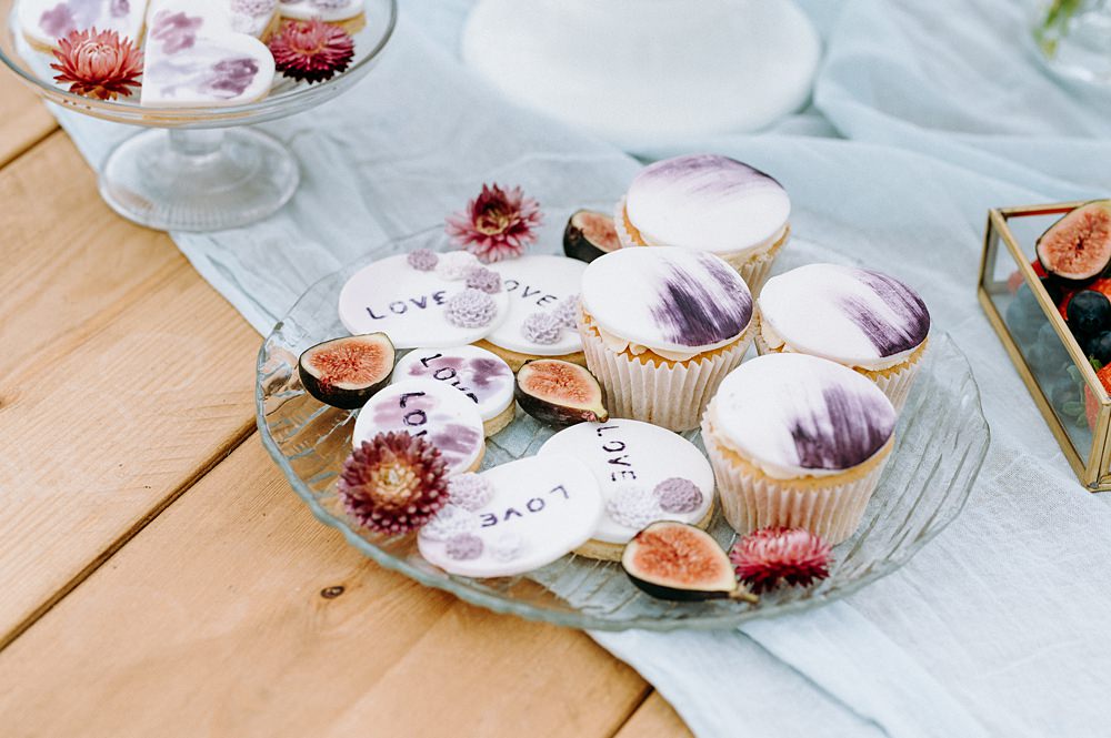 Cupcakes Cookies Surrey Glasshouse Wedding Chloe Martin Photography