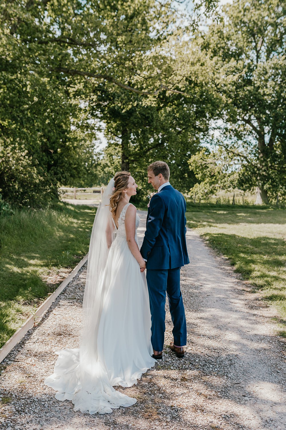Cherry Barn Wedding Shelby Ellis Photography