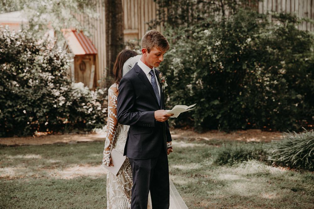 First Look Read Message Aline Marin Photography