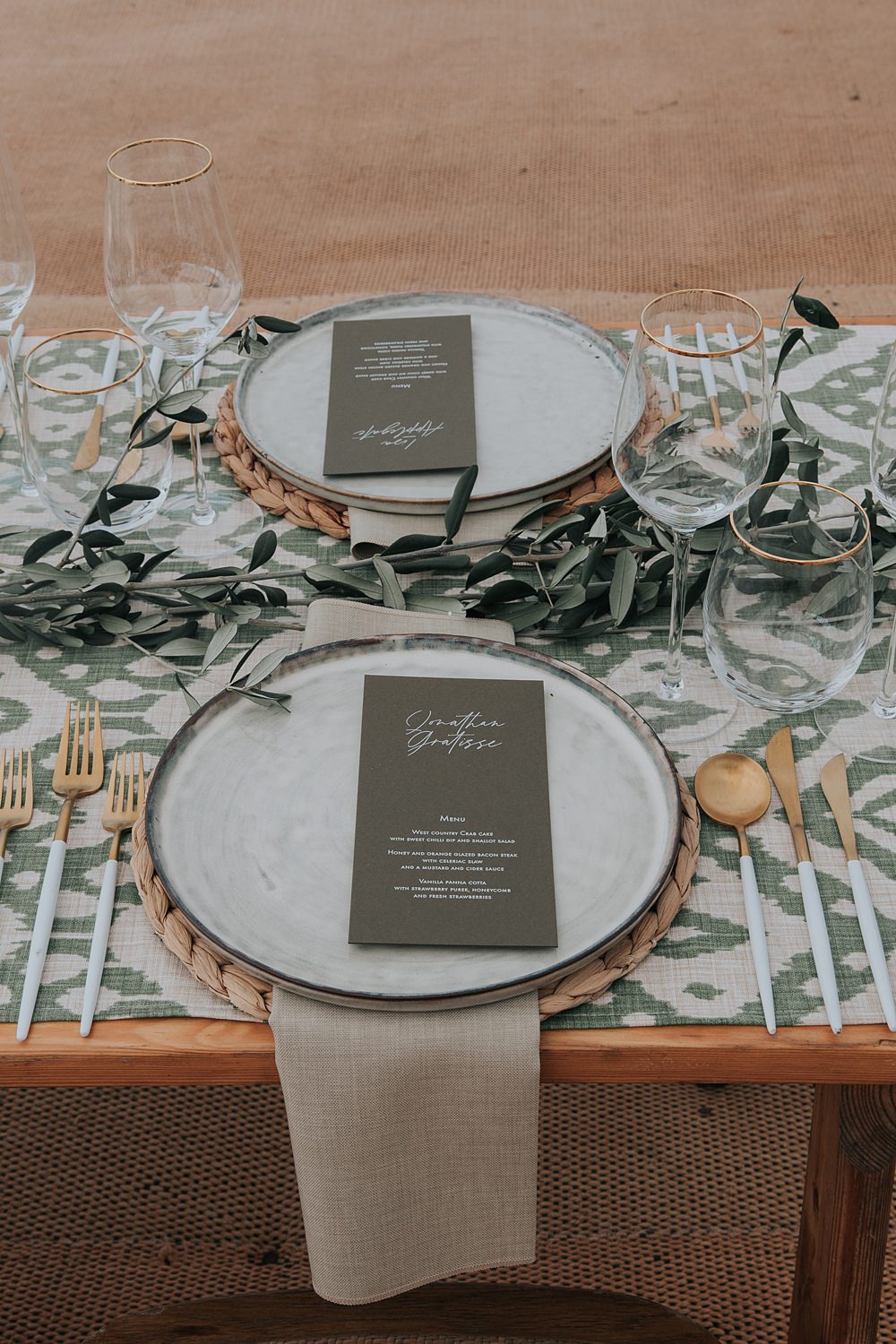 Place Setting Green Gold Decor Mismatched Pattern Wedding Ideas Melanie Barnfield Photography