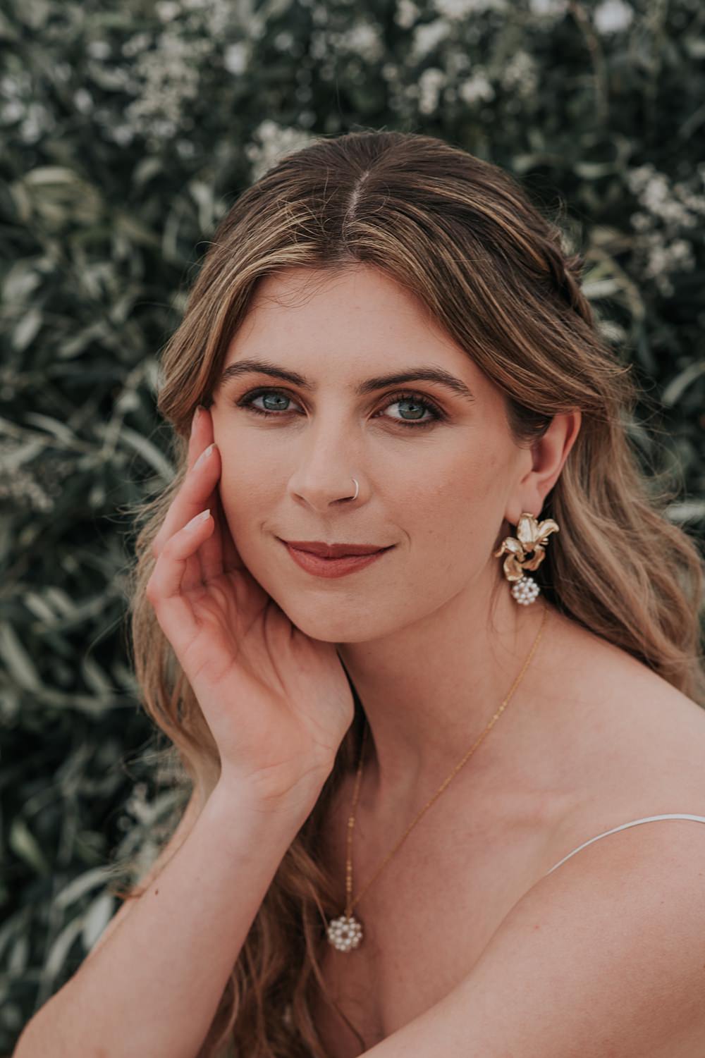Bride Makeup Mismatched Pattern Wedding Ideas Melanie Barnfield Photography