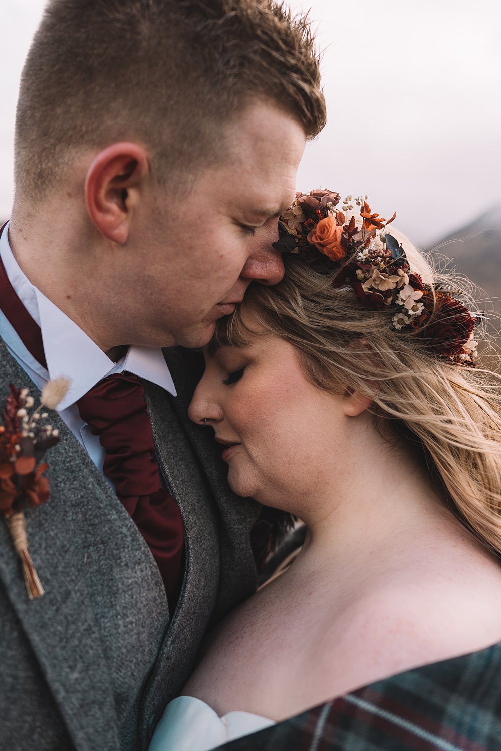 Glencoe Lochan Wedding Lauren Elliott Photography
