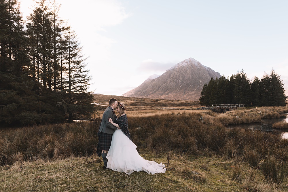 Glencoe Lochan Wedding Lauren Elliott Photography