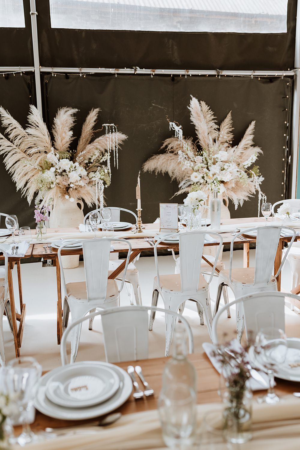 Urn Flowers Pampas Grass Backdrop Wilde Lodge Wedding Pix By Vix