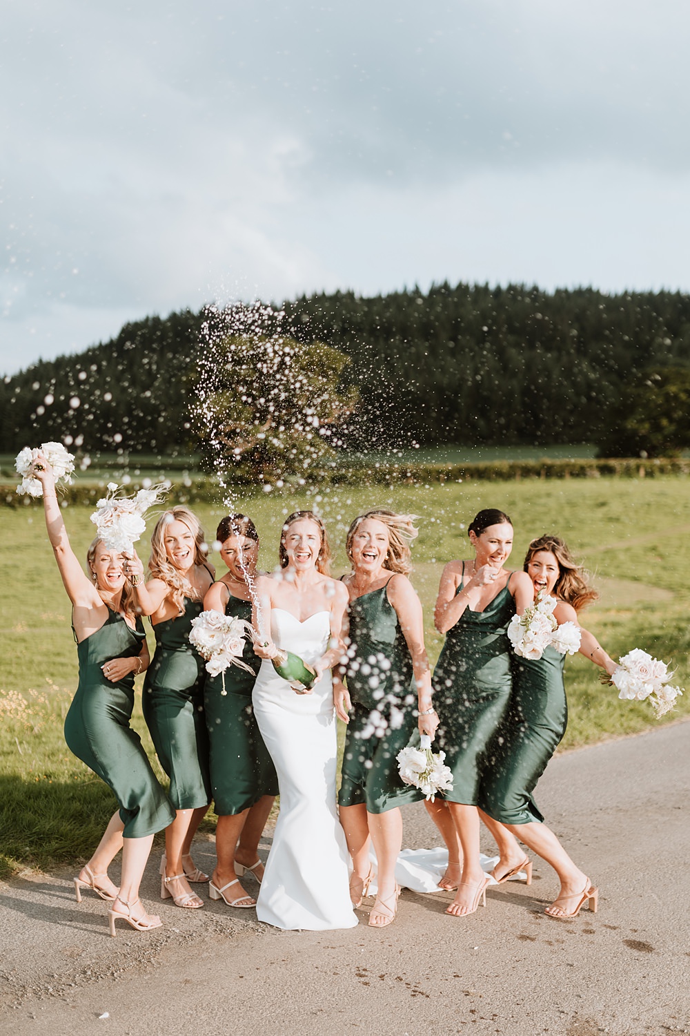 Champagne Pop Wilde Lodge Wedding Pix By Vix