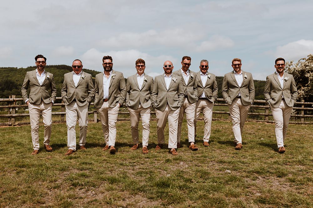 Groom Groomsmen Suits Cream Neutral Wilde Lodge Wedding Pix By Vix
