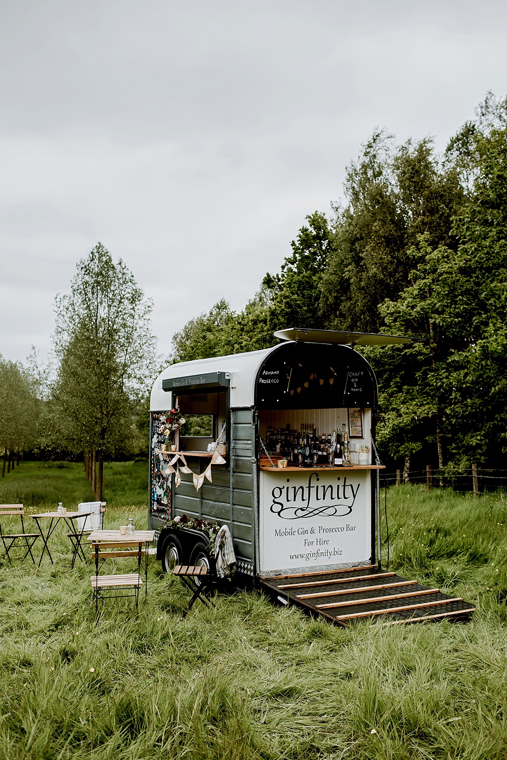 Horse Box Bar Drinks Barnfield Wedding Sonder Lust Photography