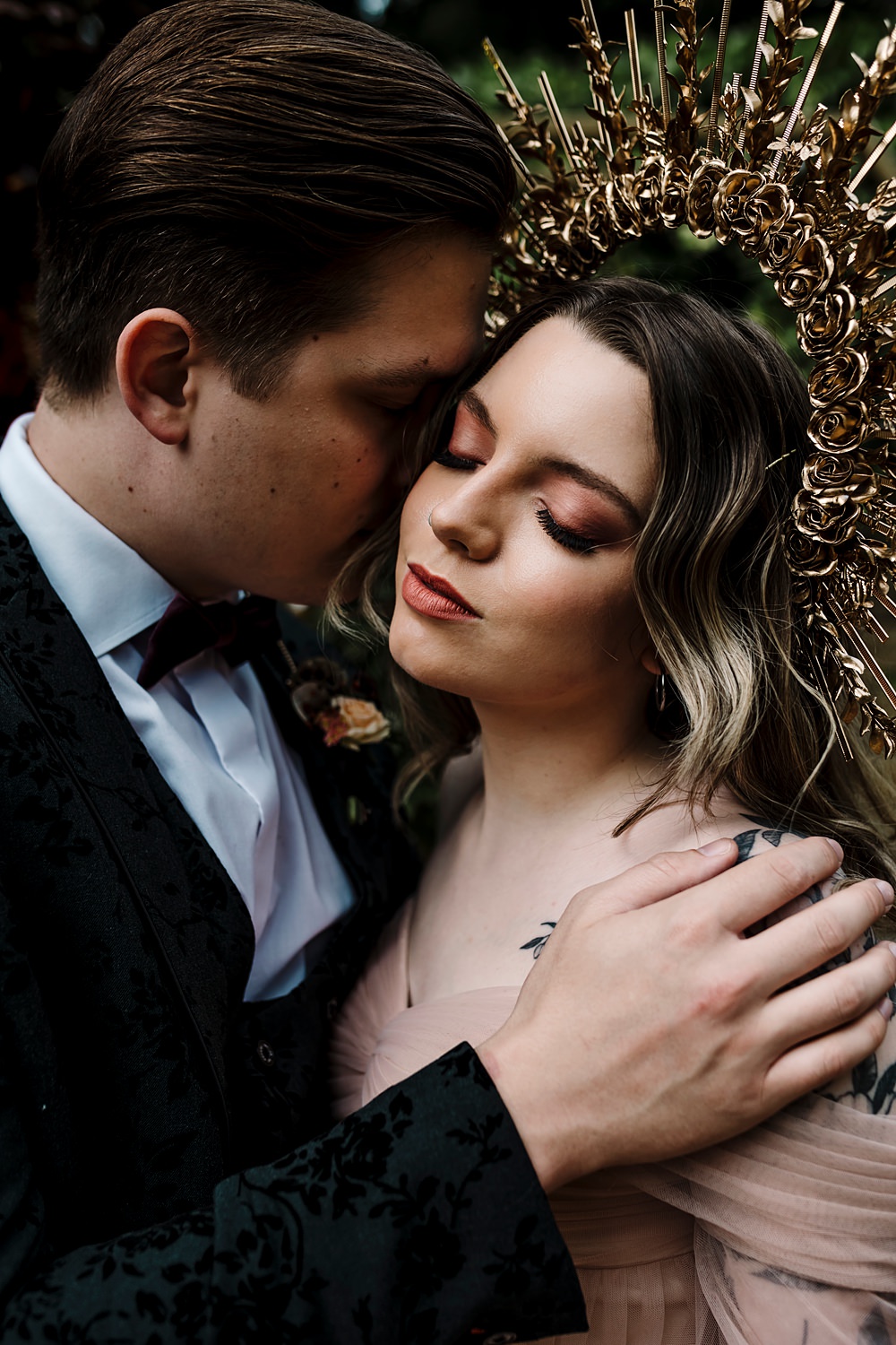 Bride Crown Gold Glam Makeup Dunwood Hall Estate Wedding Amy Faith Photography