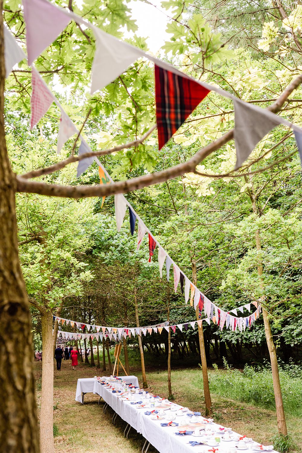 Bunting Table Reception Woods Forest Decor Off Grid Woodland Wedding Purple Kite Photography
