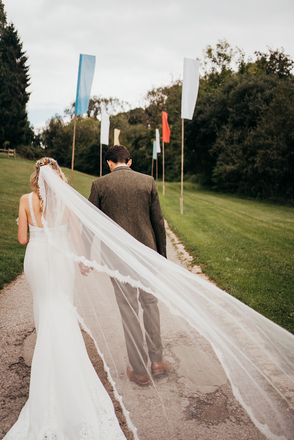 Bride Veil Lace Pagoda Wedding Ceremony Holly Collings Photography