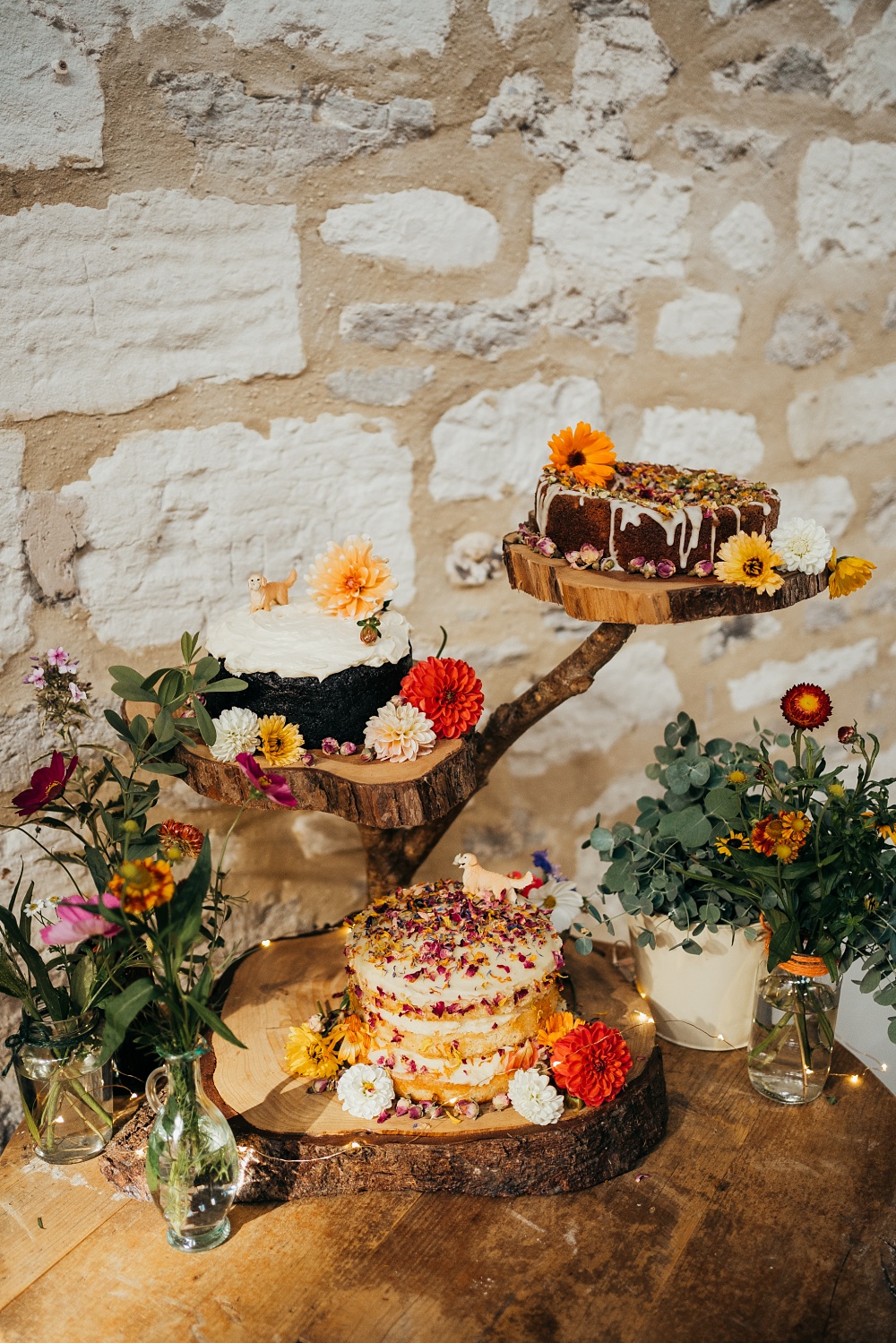 Cake Log Stand Pagoda Wedding Ceremony Holly Collings Photography