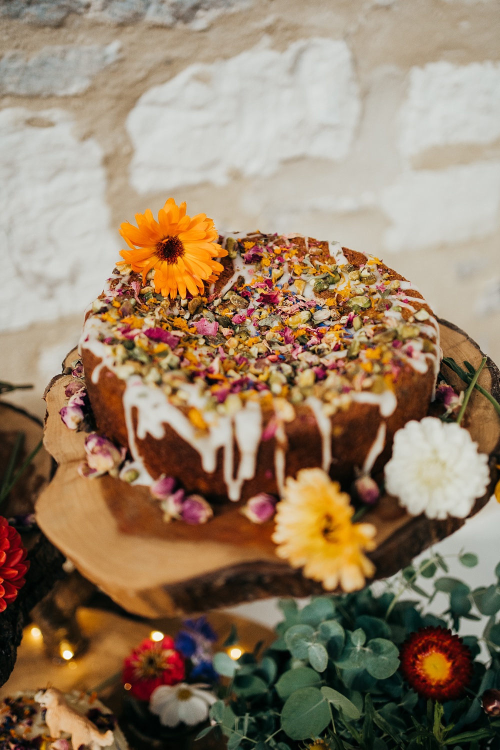 Petal Icing Drip Cake Pagoda Wedding Ceremony Holly Collings Photography