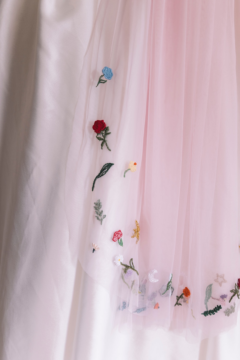 Pavilion Gardens Buxton Wedding Lauren Elliott Photography Pink Embroidered Veil Bride
