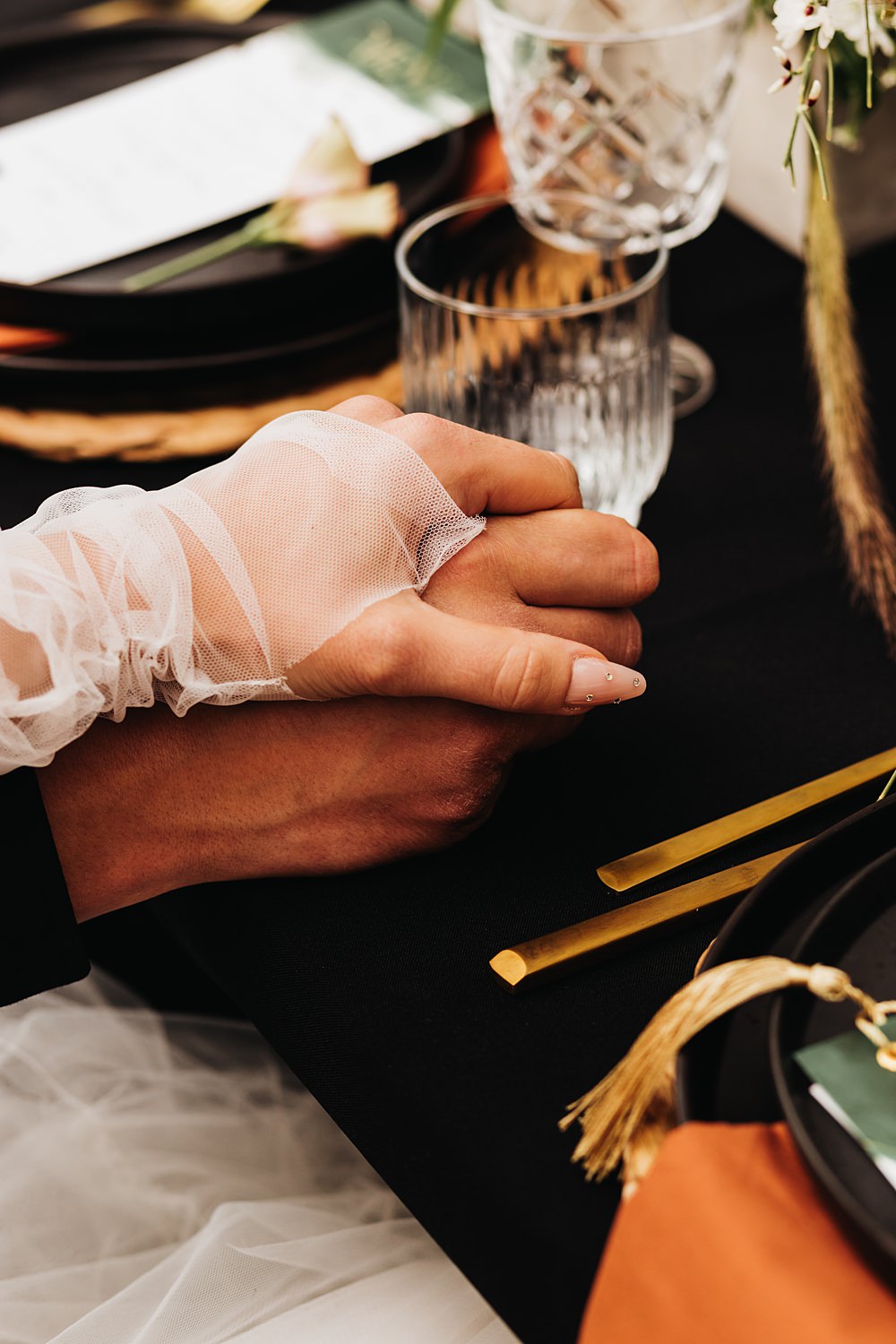 Bride Nails Manicure Rust Green Wedding Ideas Julie Clarke Photography