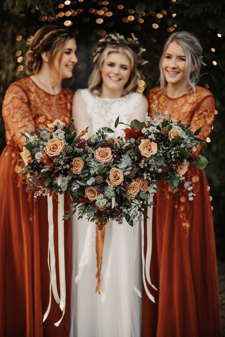 Autumn Bridesmaid Bouquet Ideas Olegs & Rita Photography