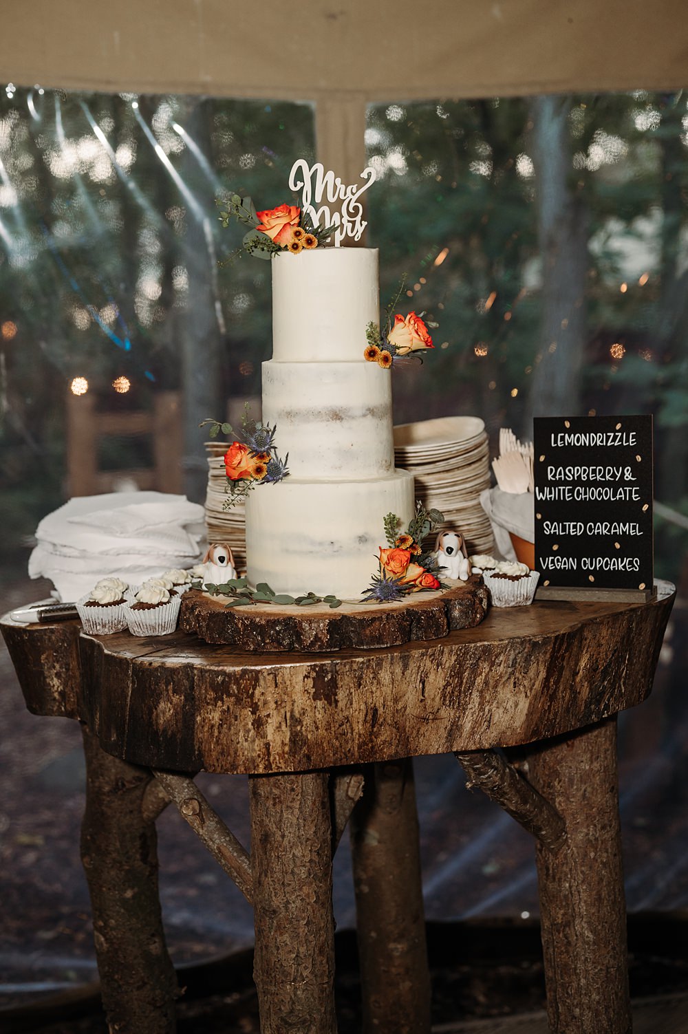 Semi Naked Cake Topper Flowers Cockley Woodland Weddings Don’t Delete The Kisses