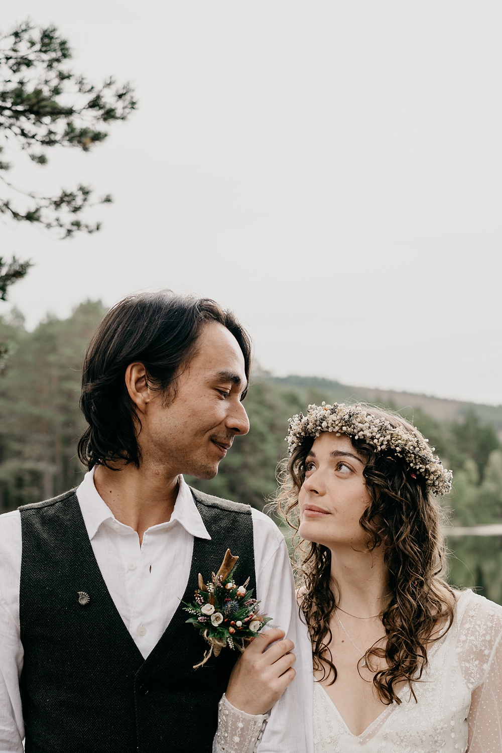 Glen Tanar Lochside Wedding Scott Arlow Photography