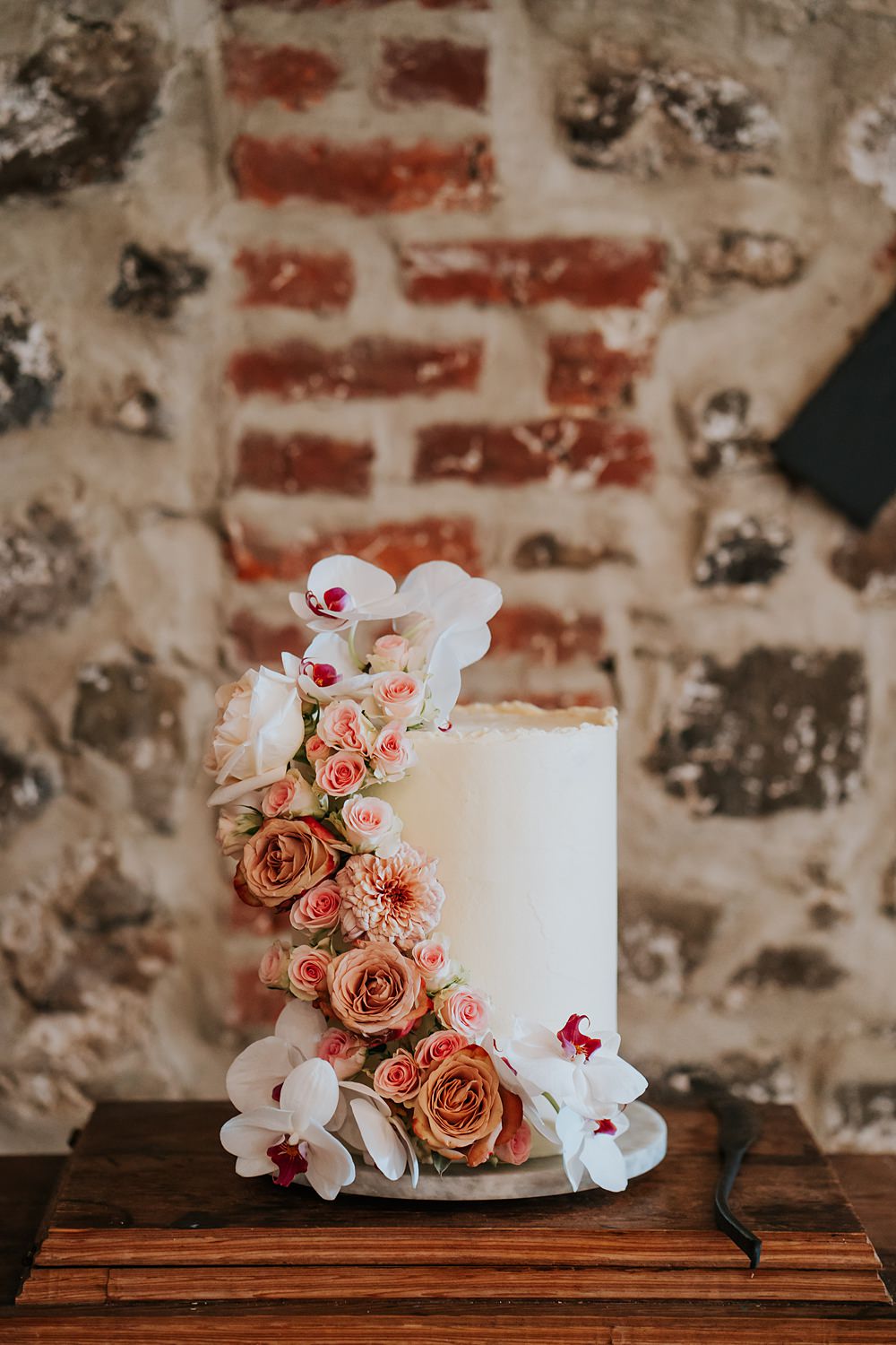 Single Tier Cake Flowers White Peach Limepark Wedding Sheena T Photography